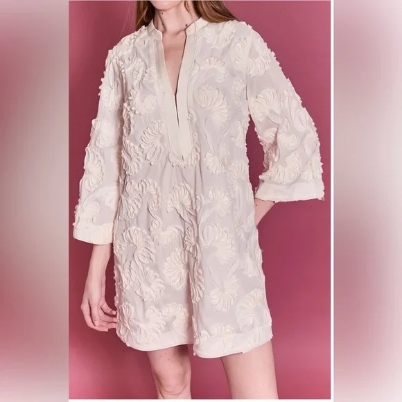 English Factory SCULPTED FLORAL MINI DRESS - size small - NWT - ivory - Picture 3 of 11